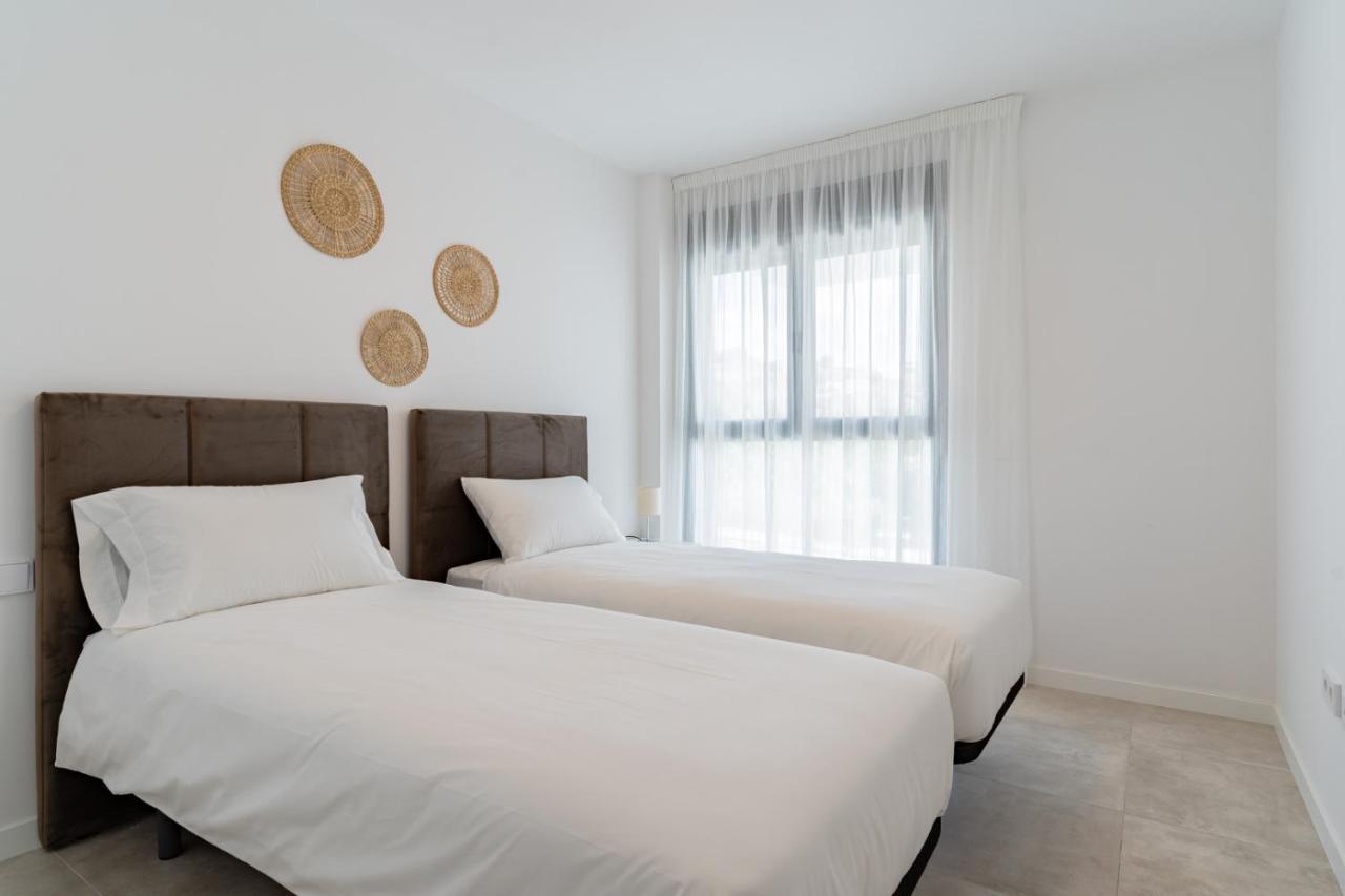 Cosy And Centrally Located Apartment In Estepona Eksteriør billede