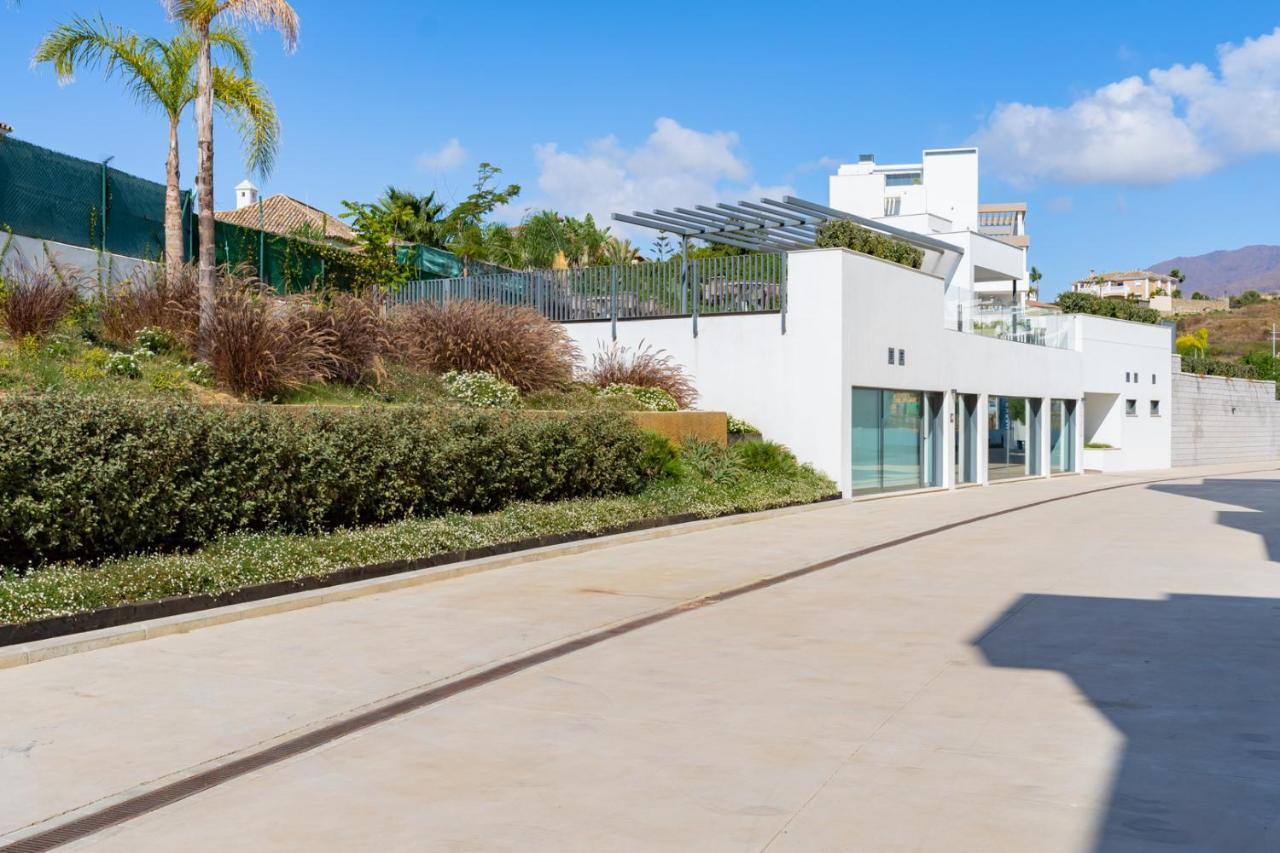 Cosy And Centrally Located Apartment In Estepona Eksteriør billede