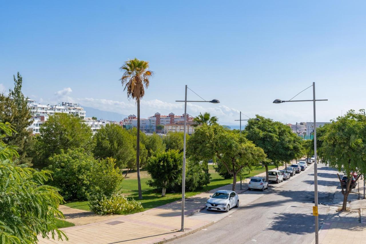Cosy And Centrally Located Apartment In Estepona Eksteriør billede